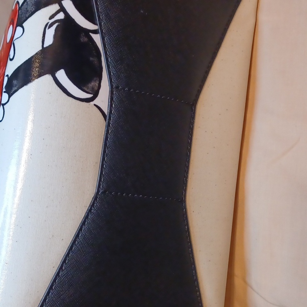 Disney Minnie Mouse / Kate Spade Tote - Picture 5 of 8